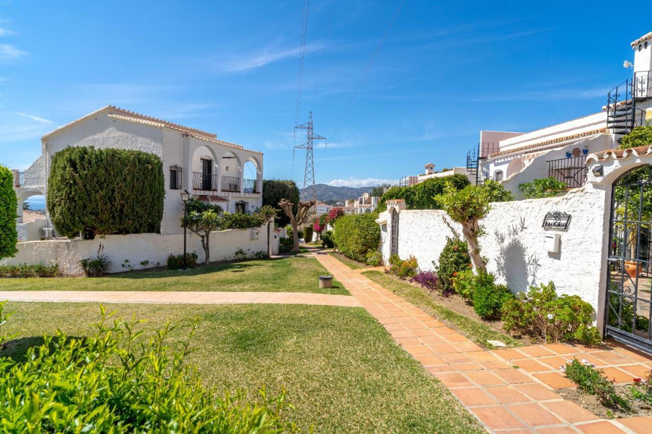 Los Naranjos 25A Private Pool Capistrano Village Nerja Esterno foto