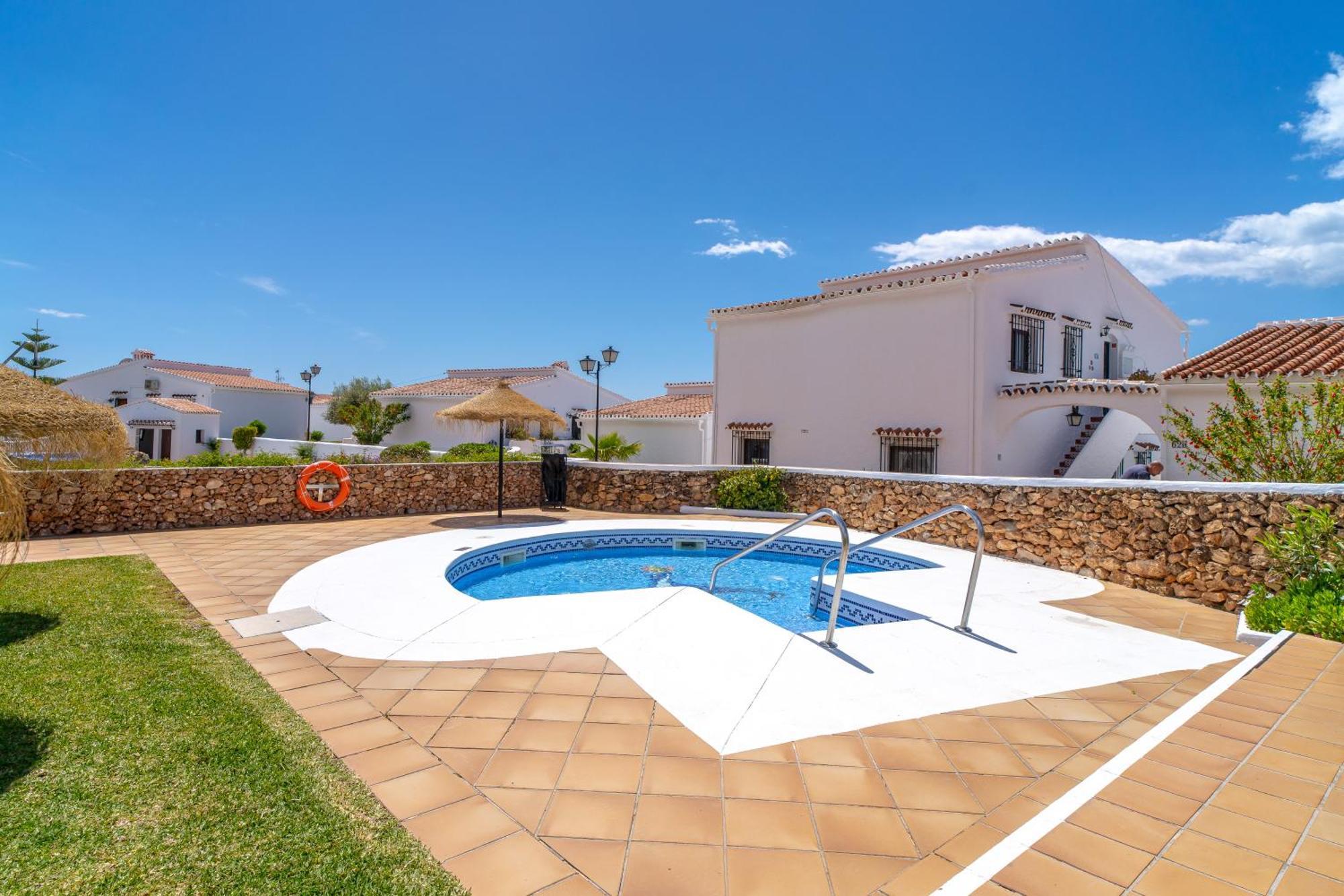 Los Naranjos 25A Private Pool Capistrano Village Nerja Esterno foto